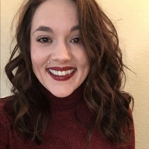 Meet your Posher, Jasmine